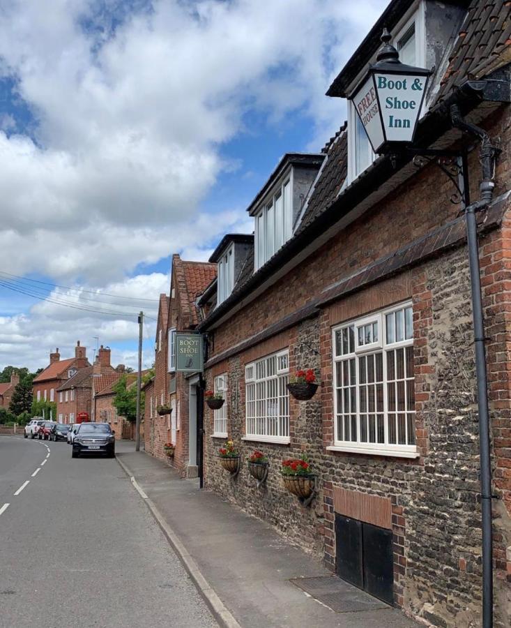 The Boot And Shoe Inn Flintham Extérieur photo